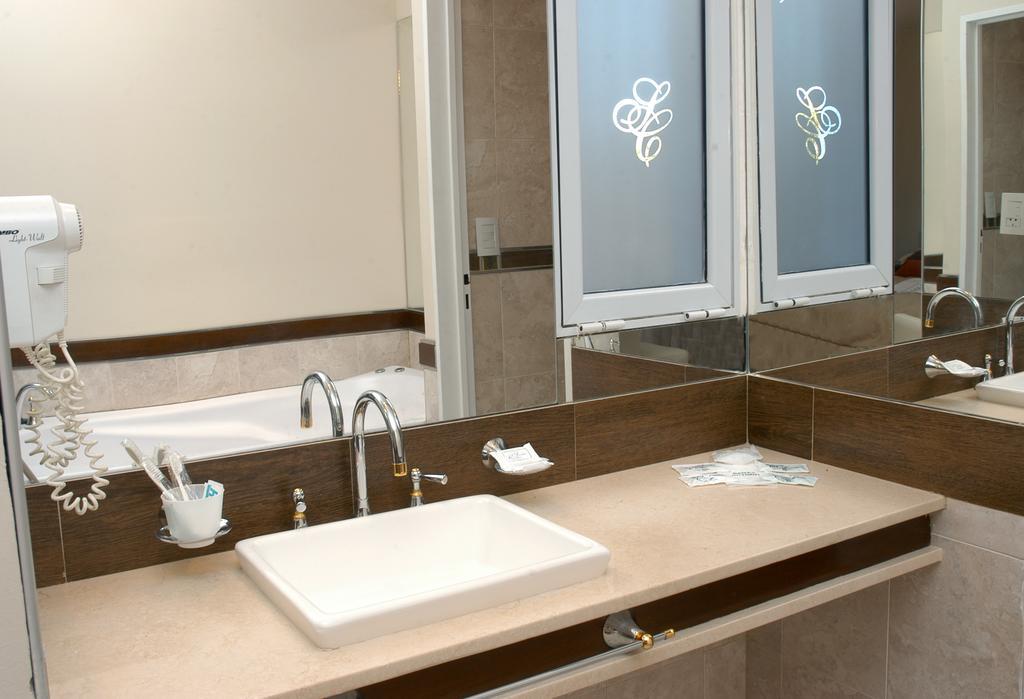 Santa Cecilia Resort & Spa I Villa Carlos Paz Extérieur photo